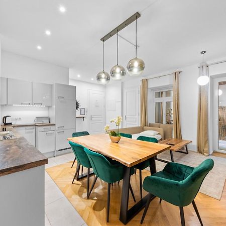 Vienna Chic Residences #Suite 1 Bagian luar foto